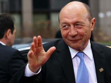 Băsescu: Văd o altă coaliţie. Dacă e în interes naţional, Oprea o va face